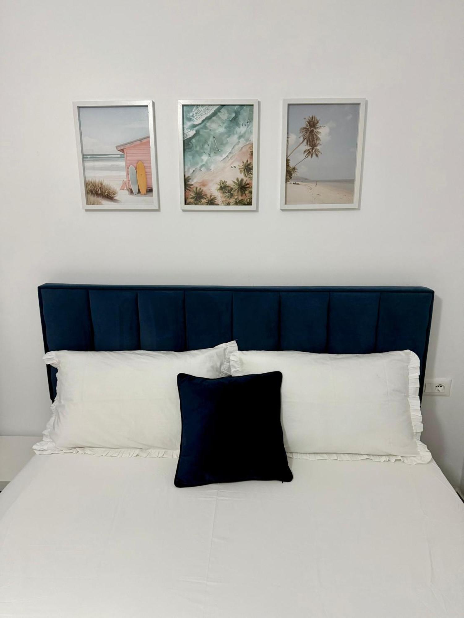July's Appartement Vlorë