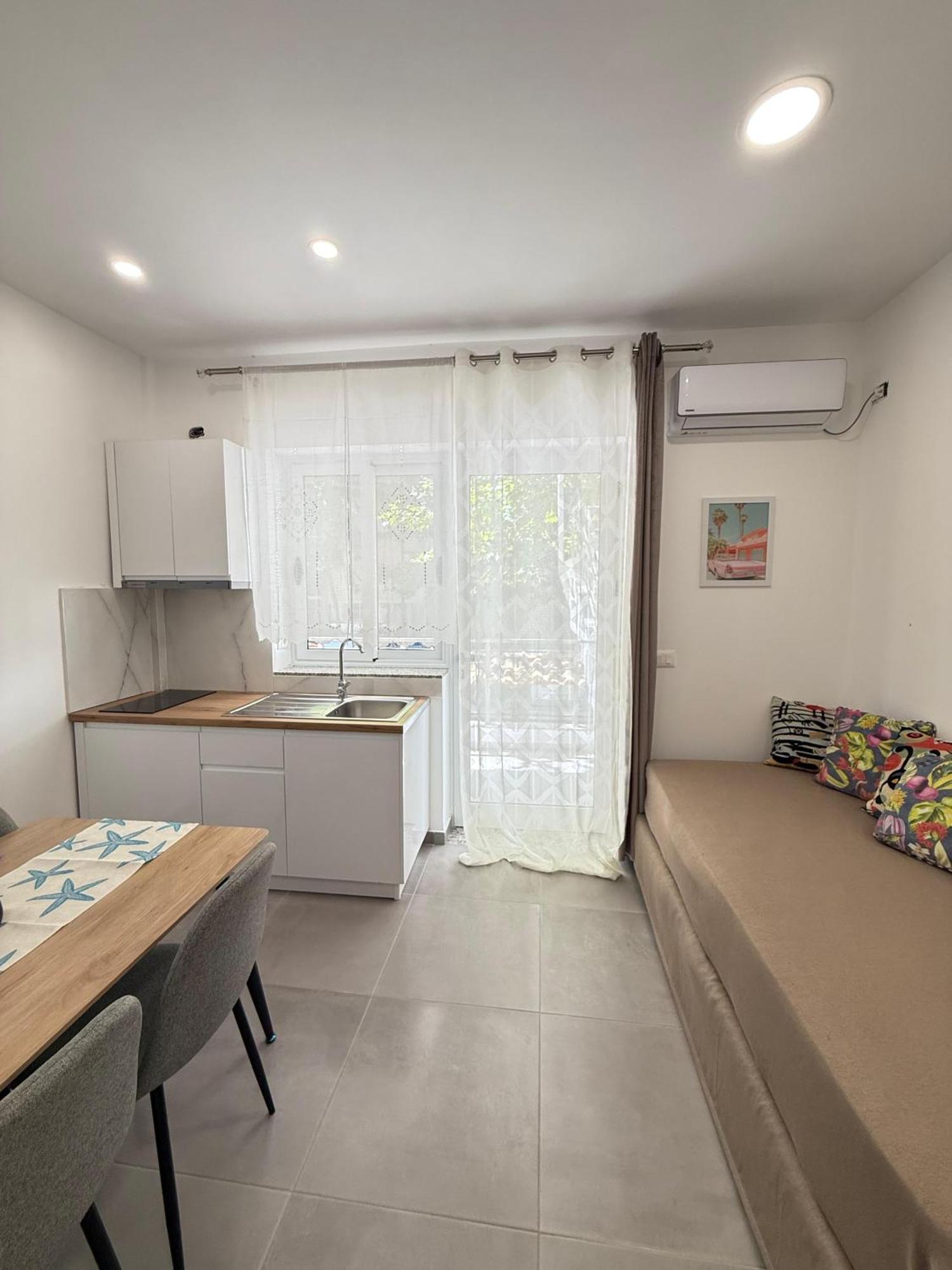 Appartement July's